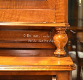 CREDENZA+VETRINA