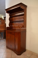 PIATTAIA CON BASE  ART. N. 15